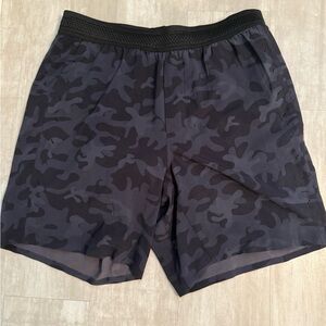 Ten Thousand Session shorts (lined) M NWT